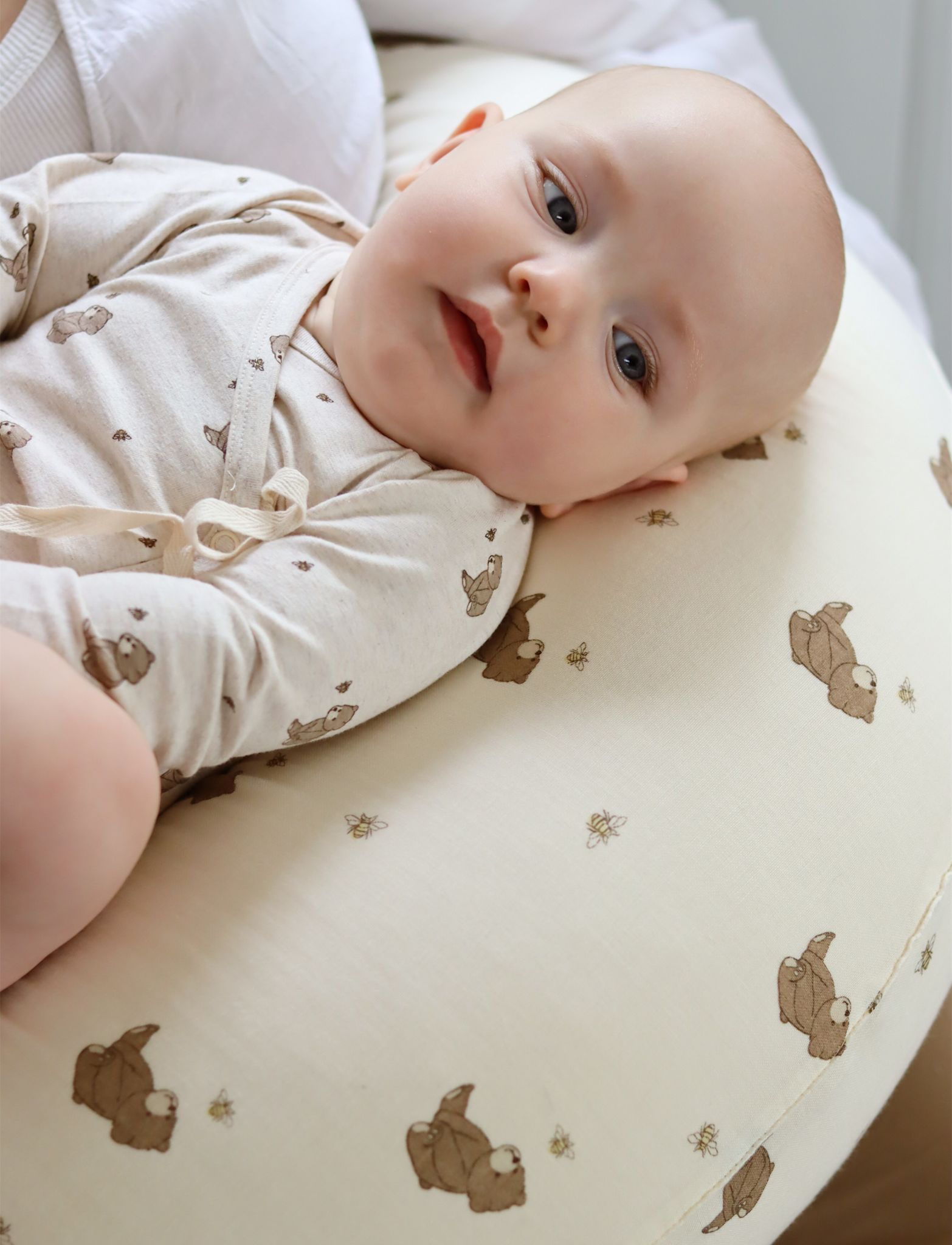 That's Mine Moon ammepude - Bees and bears - 45% Organic cotton / 55% Thermoballs Buy Amning & pusletid||Ammepuder||Pusle||Alle||Favoritter||Amning||personale||Bees and bears||Influencer choice||Amning||alt minus sløjfe||NOOS||Del dine øjeblikke||mette-sale||Orderly Emails - Recommended Products||Must haves||Bestsellers||cn||All here.