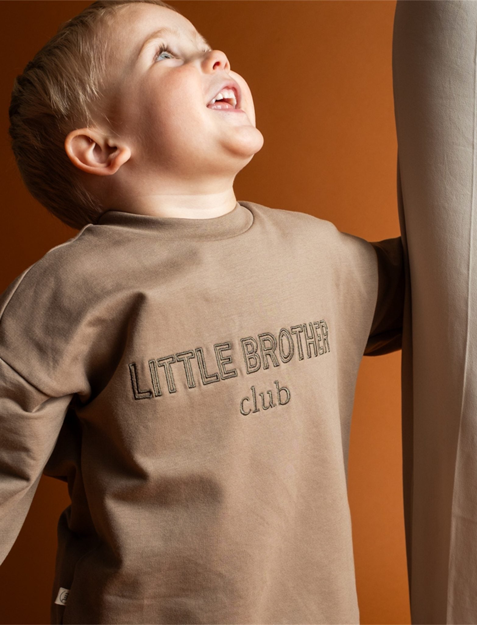 That's Mine Finley lillebror sweatshirt - Club - 95% Organic cotton / 5% Elastane Buy Tøj||Overdele||Trøjer og toppe||Sweatshirts||Alle||Favoritter||Søskende||personale||alt minus sløjfe||NOOS||Sweats||mette-sale||Orderly Emails - Recommended Products||The family club||Bestsellers||cn||All here.