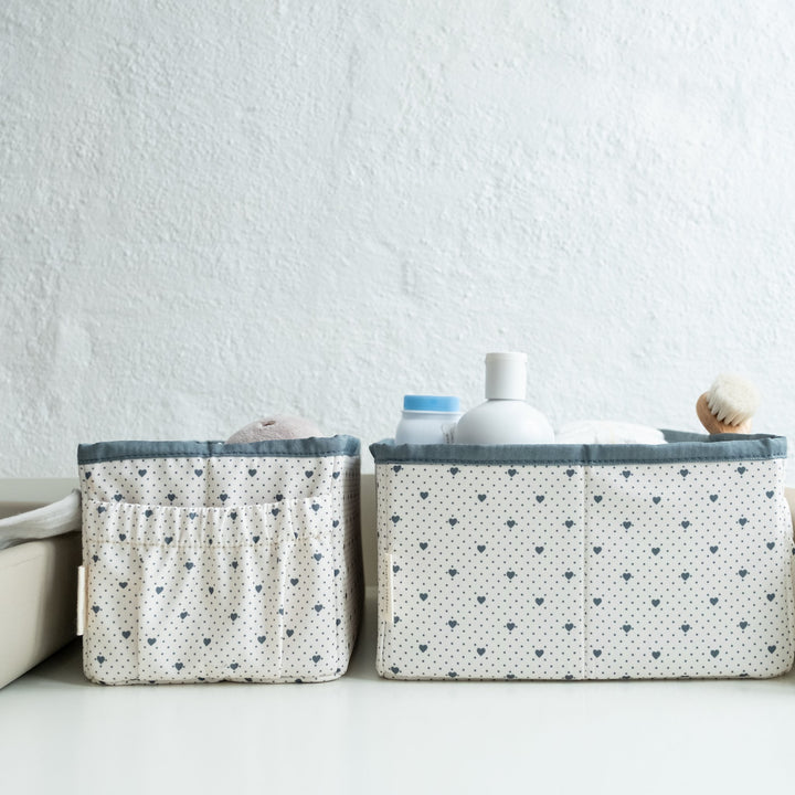 That's Mine Lily pusleopbevaringskasse - Lots of love sky - 100% Recycled polyester Buy Amning & pusletid||Pusle||Alle||Favoritter||personale||Newborn essentials||Lots of love||Pusleopbevaringskasser||Forår og sommer 2025||Efterår & vinter 2025||alt minus sløjfe||NOOS||AW25 NOOS||mette-sale||Black week - bundle 2||Orderly Emails - Recommended Products||Must haves here.