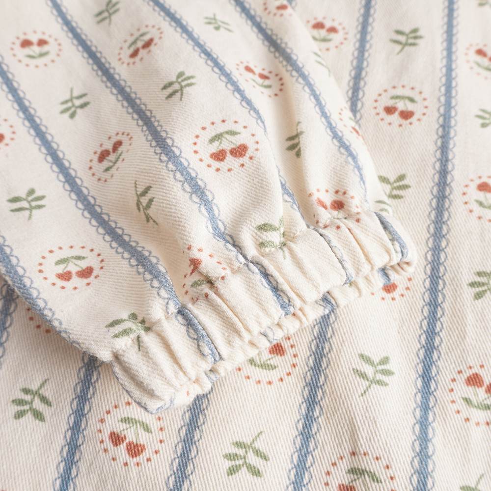 That's Mine Fleur trøje - Love berry - 100% Organic cotton Buy Overdele||Skjorter||Nyheder||personale||Efterår & vinter 2025||Love berry||drop 1 aw25 here.