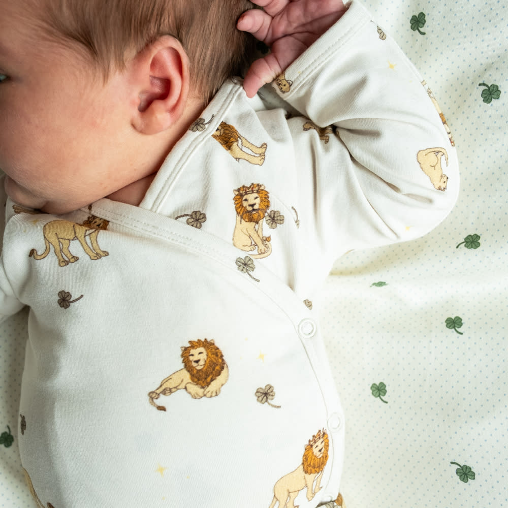 That's Mine Elimar slå-om bodystocking - Lion - 48% Organic cotton / 47% Modal / 5% Elastane Buy Bodystockings||Undertøj||personale||Basics here.