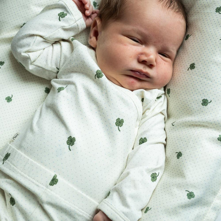 That's Mine Elimar slå-om bodystocking - Specks of luck - 48% Organic cotton / 47% Modal / 5% Elastane Buy Bodystockings||Undertøj||personale||Basics here.