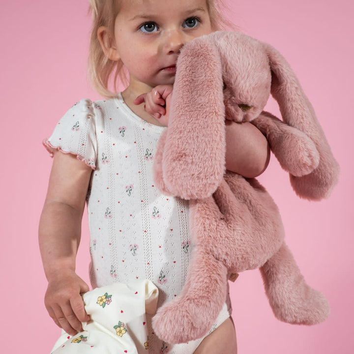 That's Mine Greta bodystocking - Blooming love - 100% Organic cotton Buy Bodystockings||Undertøj||personale||Newborn essentials||Jersey here.